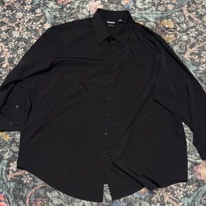 Haggar Men's Classic Black Button Down Shirt